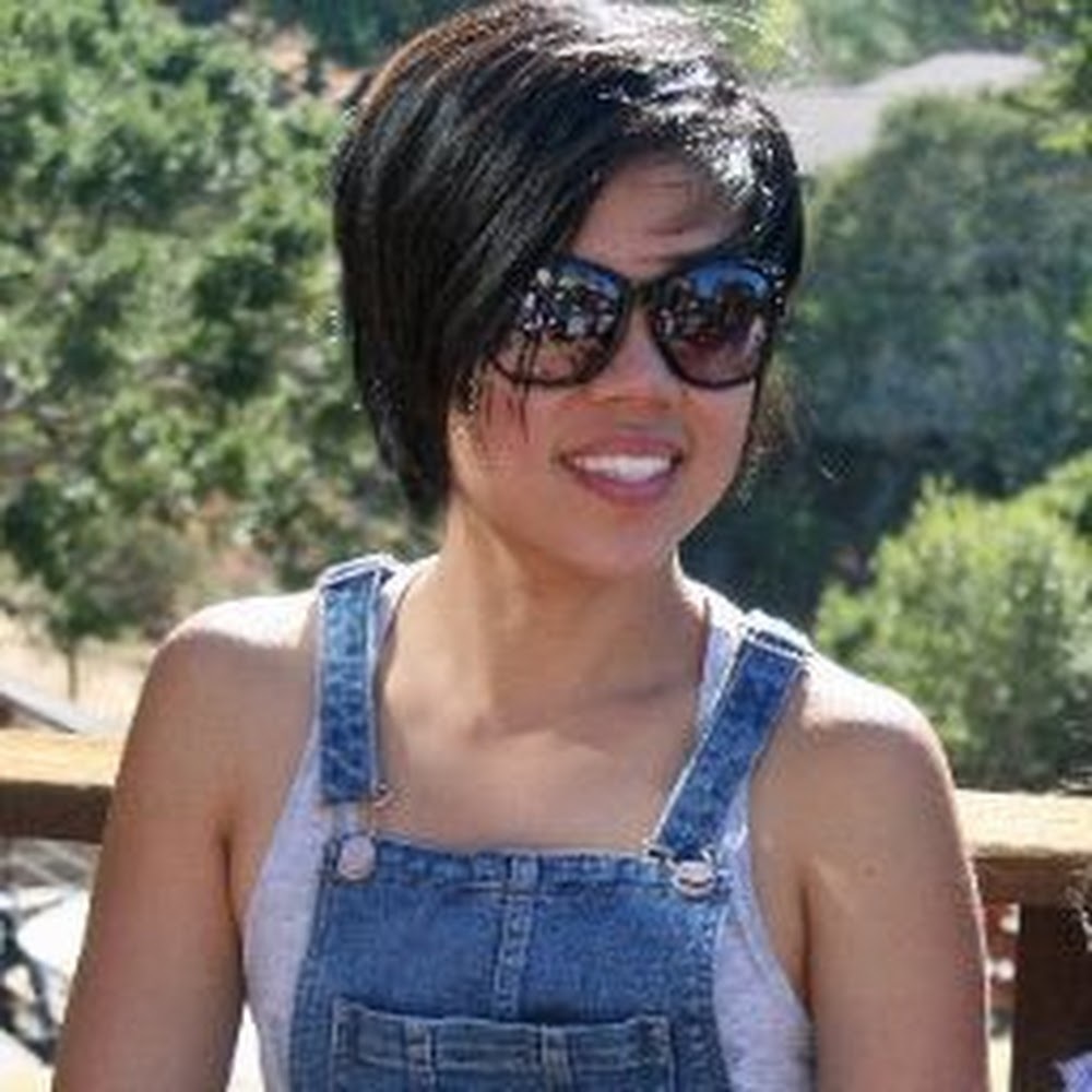 Meet your Posher, Joy